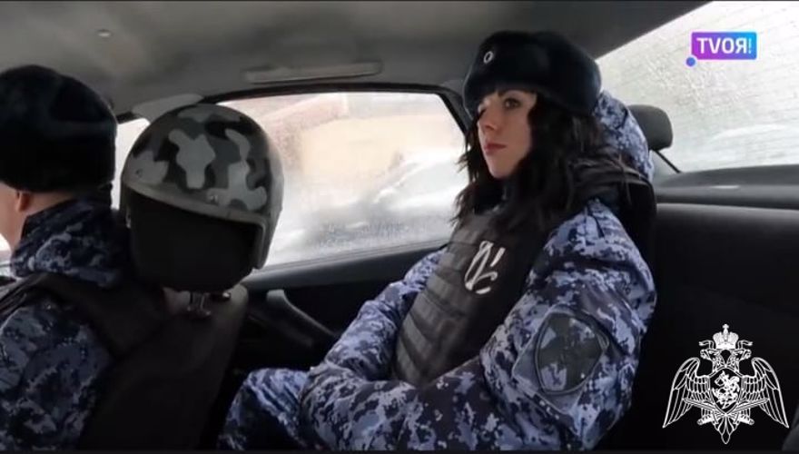 Репортажи о службе и сотрудниках вневедомственной охраны Росгвардии вышли на информационных площадках тюменских СМИ (видео)
