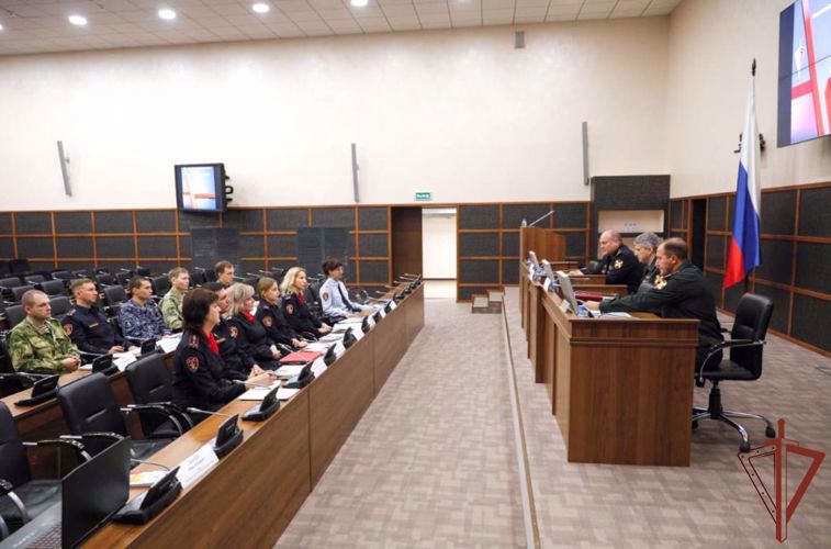 Учебно-методический сбор с начальниками пресс-служб Уральского округа Росгвардии завершился в Тюмени 