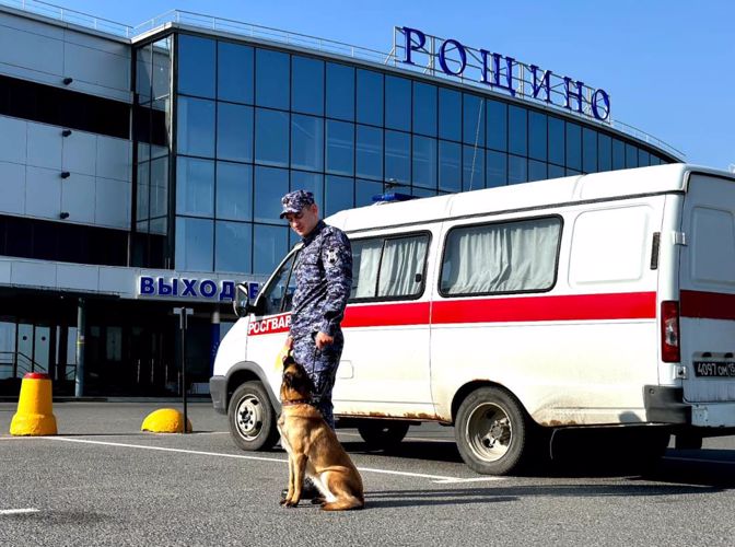 Росгвардия провела учебно-тренировочные занятия в международном аэропорту Тюмени