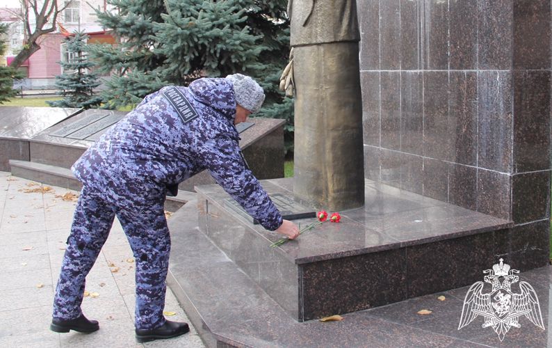 Память Героя России Тимура Мухутдинова почтили в Тюменской области