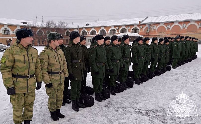Призывники из Тюменской области пополняют ряды Росгвардии