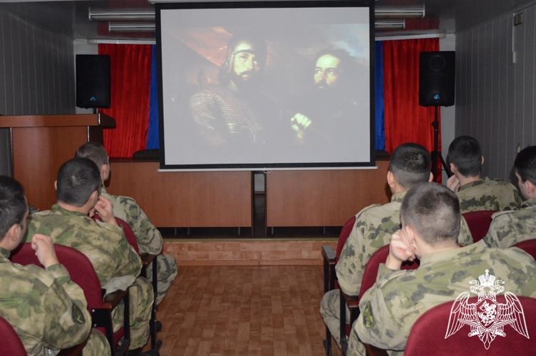 Росгвардейцы в Тюменской области отметили День народного единства