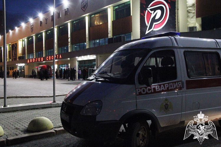 Росгвардия в Тюмени обеспечила безопасность матчей чемпионата ВХЛ в Тюмени