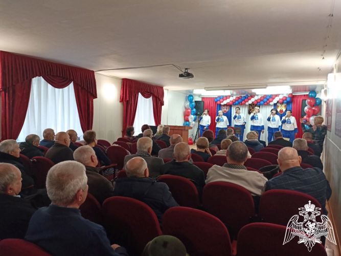 Мероприятия в честь Дня ветерана войск правопорядка состоялись в Тюмени 