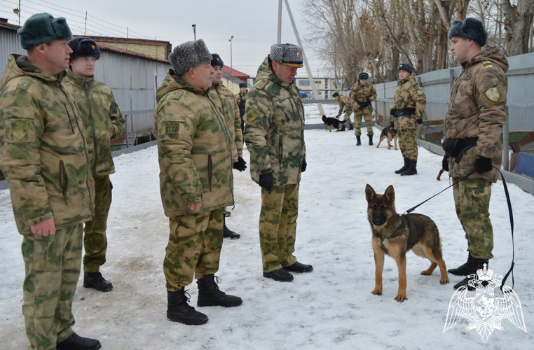 Командующий Уральским округом Росгвардии проверил подразделения, дислоцированные в Тюмени 