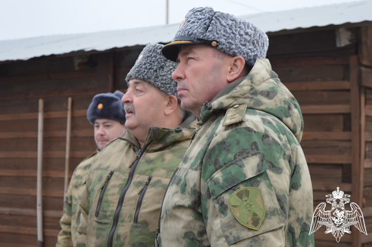 Командующий Уральским округом Росгвардии проверил подразделения, дислоцированные в Тюмени 