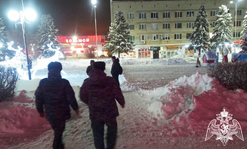 В новогоднюю ночь Росгвардия в Тюменской области обеспечила безопасность граждан 
