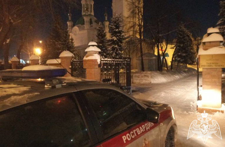 Росгвардия в Рождественскую ночь обеспечили безопасность граждан в Тюменской области