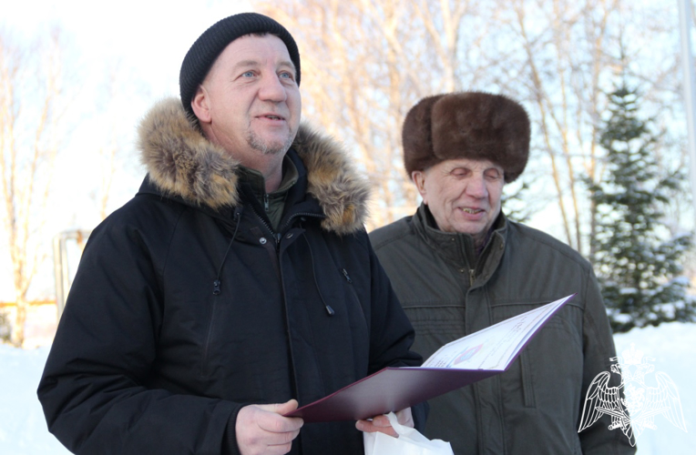 С 80-летним юбилеем поздравили ветерана тюменского ОМОН