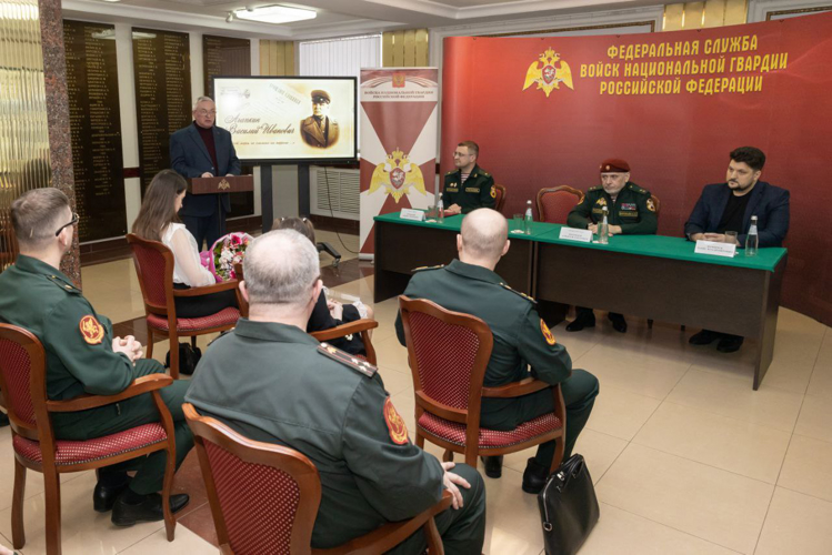     Генерал-лейтенант Алексей Воробьев принял участие в памятном мероприятии к 140-летию военного дирижера Василия Агапкина  