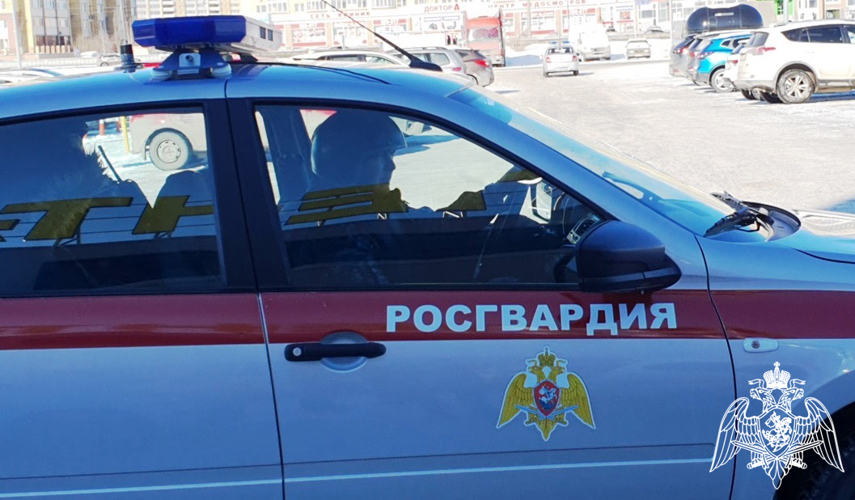 Вневедомственная охрана Росгвардии в Тюмени задержала подозреваемого в краже из торгового центра