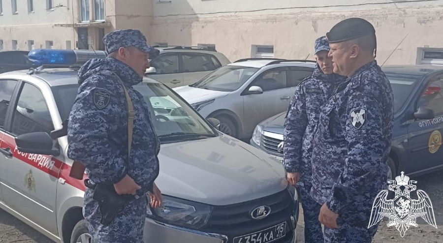 Росгвардия оказывает помощь населению в период весеннего половодья в Тюменской области