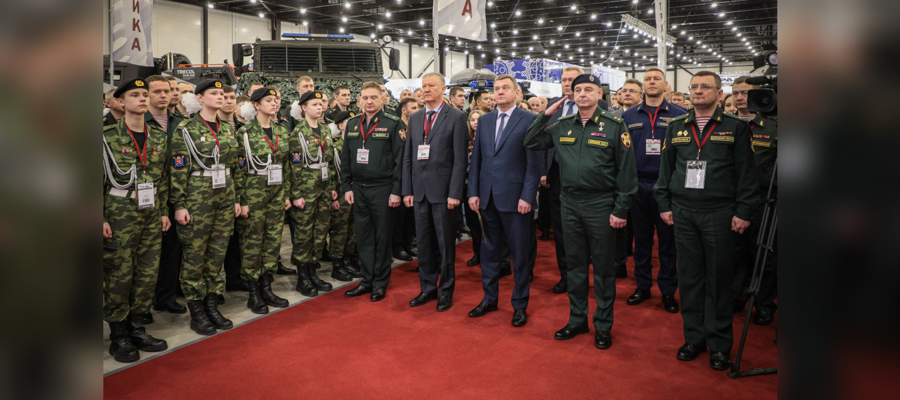 Выставка Росгвардии «ЭКСПОТЕХНОСТРАЖ. День передовых технологий» открылась в Санкт-Петербурге 