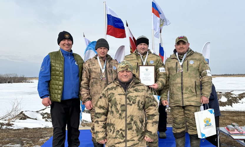 Команда Росгвардии в Тюмени стала призёром турнира по зимней рыбалке