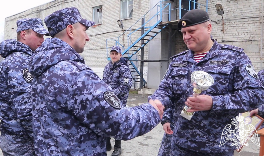 Конкурс профессионального мастерства среди сотрудников вневедомственной охраны состоялся в Тюмени (видео)