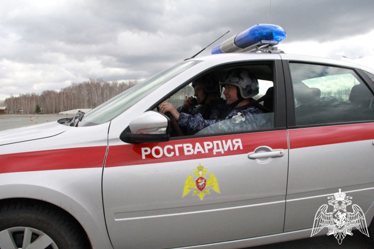 Конкурс профессионального мастерства среди сотрудников вневедомственной охраны состоялся в Тюмени (видео)
