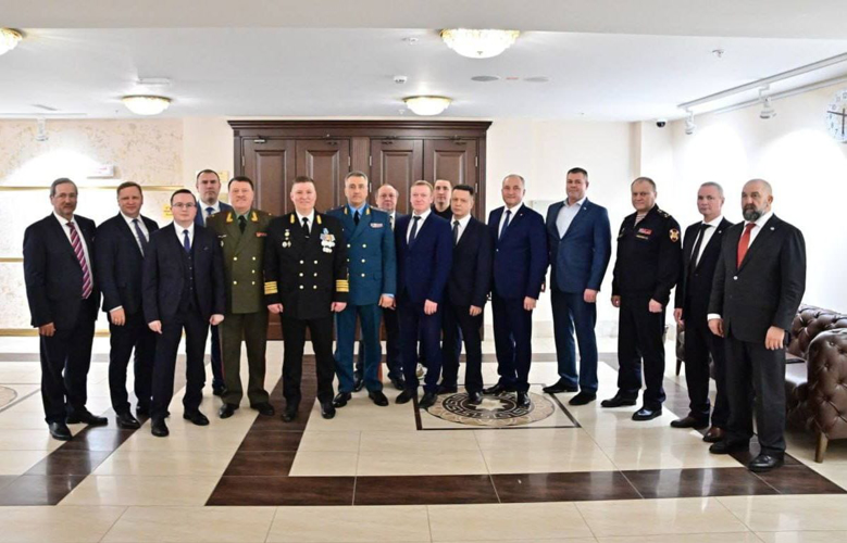 Начальник Управления Росгвардии по Тюменской области поздравил сотрудников рыбоохраны с 90-летием службы