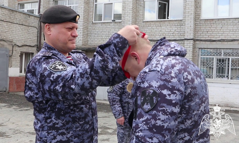 Конкурс профессионального мастерства среди сотрудников вневедомственной охраны состоялся в Тюмени (видео)