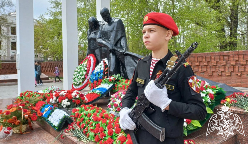 В День Победы росгвардейцы и кадеты в Тюменской области приняли участие в военно-патриотических акциях и мероприятиях