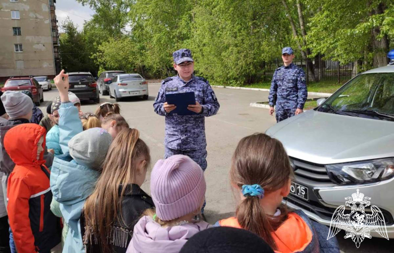 Всероссийская ведомственная акция «Каникулы с Росгвардией» стартовала в Тюменской области