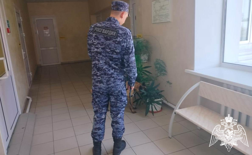 Росгвардия в Тюменской области приняла участие в обеспечении безопасности мероприятий «Последний звонок»