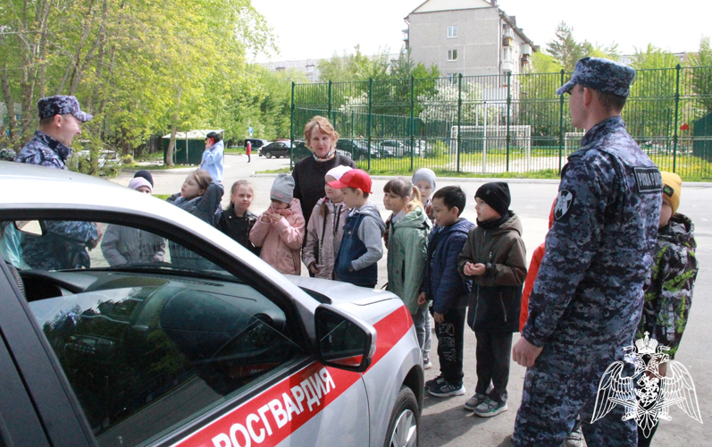 Всероссийская ведомственная акция «Каникулы с Росгвардией» стартовала в Тюменской области