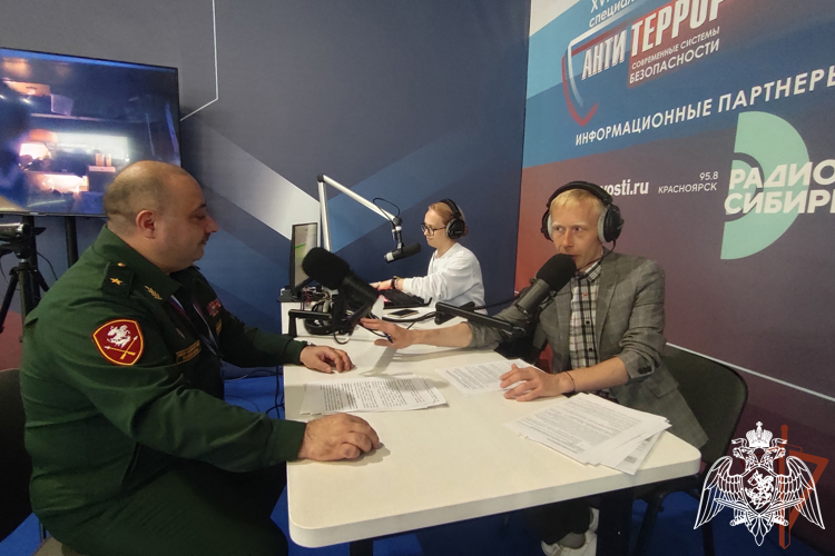 Выставка Росгвардии «День передовых технологий обеспечения безопасности личности, общества и государства – 2024» открылась в Красноярске