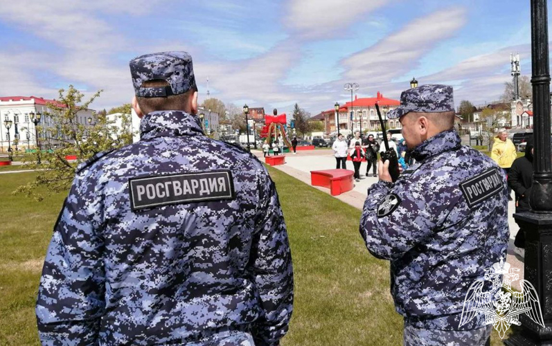 Сотрудники вневедомственной охраны в Тобольске обеспечили безопасность мероприятий в рамках Дня химика 