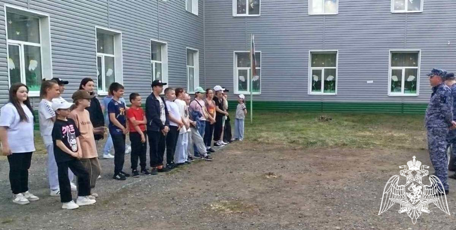Ведомственная акция «Каникулы с Росгвардией» продолжается в Тюменской области