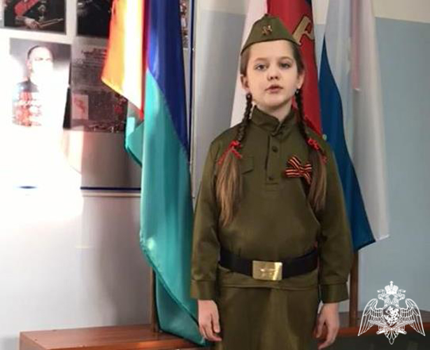 В «Год семьи» росгвардейцы в Тюменской области делятся секретами счастья многодетной семьи и проводят тематические мероприятия