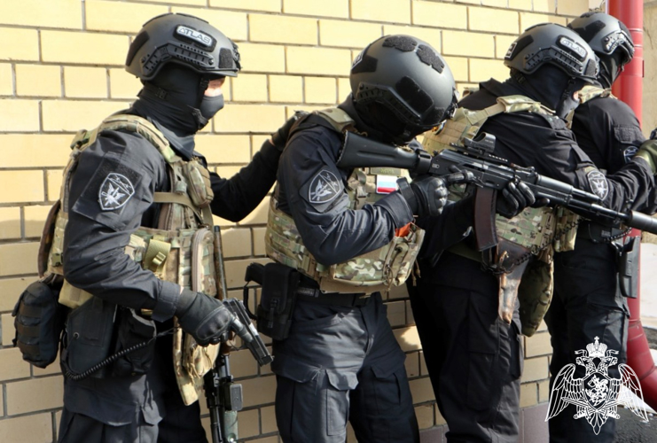 При содействии СОБР Росгвардии в Тюменской области пресечена деятельность нарколаборатории
