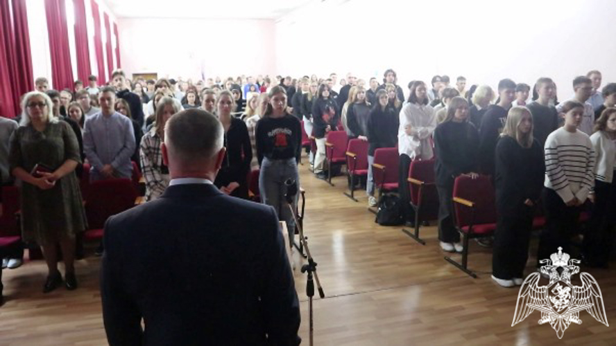 Сотрудники и ветераны Росгвардии в Тюменской области поддержали всероссийскую акцию «Вместе против террора»