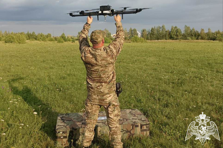 Специалисты отделения БПЛА Росгвардии провели в Тюменской области тренировочные полёты