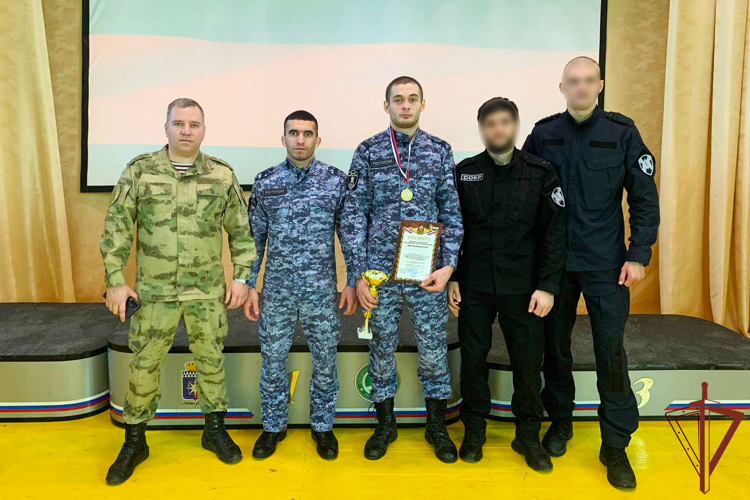 В Уральском округе Росгвардии завершился чемпионат по рукопашному бою