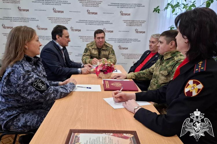 День ветерана войск правопорядка отметили в Управлении Росгвардии по Тюменской области  