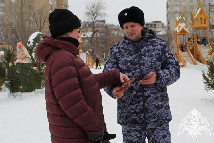 Тюменские журналисты узнали о межведомственном взаимодействии по обеспечению безопасности граждан в новогодние и рождественские праздники (видео)