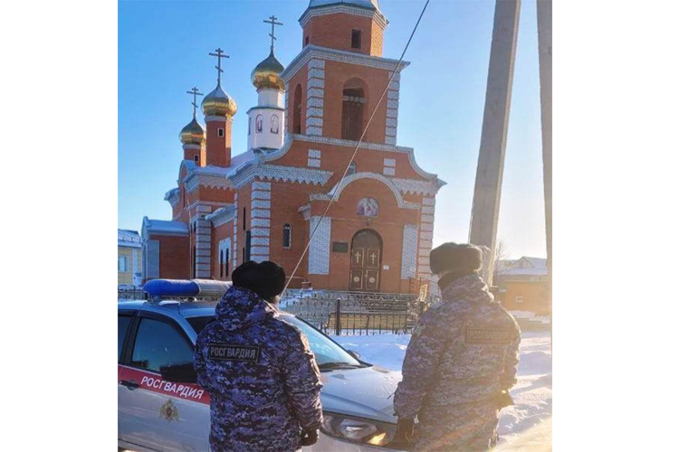 Росгвардейцы в Тюменской области приняли участие в обеспечении правопорядка и безопасности граждан в православный праздник – Крещение
