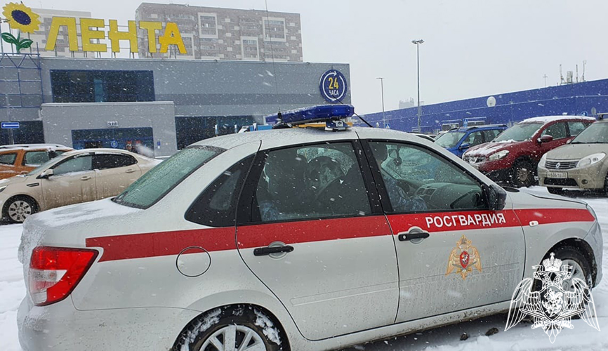 За год  более 160 раз выезжали росгвардейцы по сигналу «тревога»  на охраняемый объект торговой сети «Лента»