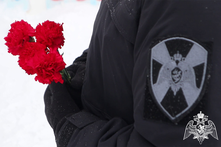 Память Героя России сотрудника СОБР Тимура Мухутдинова почтили в Тюменской области (видео)