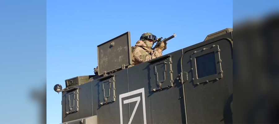 Военнослужащие спецподразделения Росгвардии сбили беспилотник самолетного типа под Энергодаром в Запорожской области (видео)
