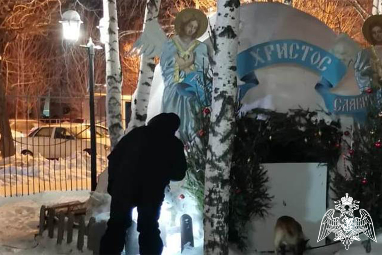Росгвардия в Тюменской области обеспечила безопасность верующих в Рождественскую ночь
