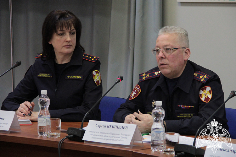 Руководители подразделений территориального управления Росгвардии встретились с тюменскими журналистами