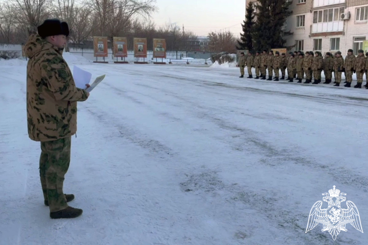 Специалисты продовольственной и вещевой службы Росгвардии отмечают профессиональный праздник в Тюмени