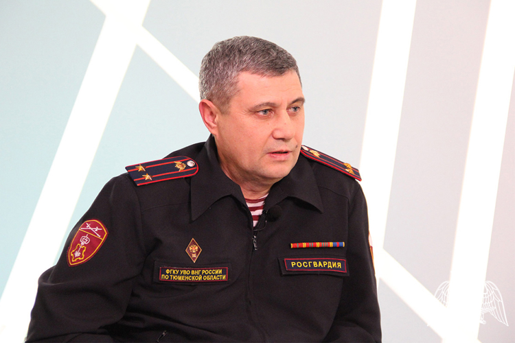 О преимуществах службы в рядах Росгвардии тюменцам рассказал выпуск телепрограммы «Интервью» 