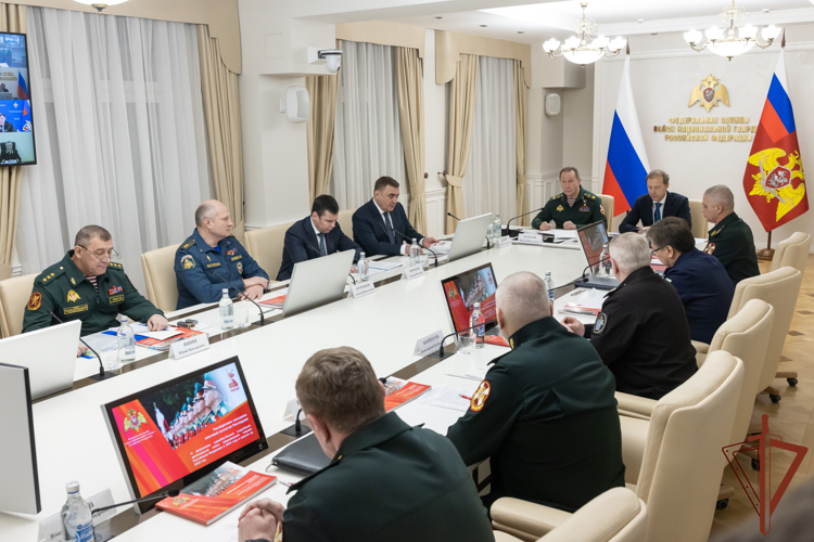 Директор Росгвардии Герой России генерал армии Виктор Золотов провел расширенное заседание коллегии по итогам работы ведомства 