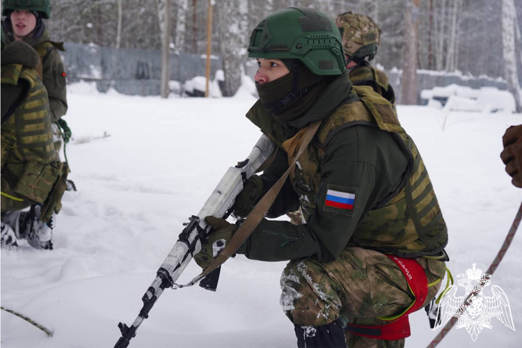Сотрудники спецподразделений Росгвардии приняли участие в патриотических мероприятиях в Тюмени