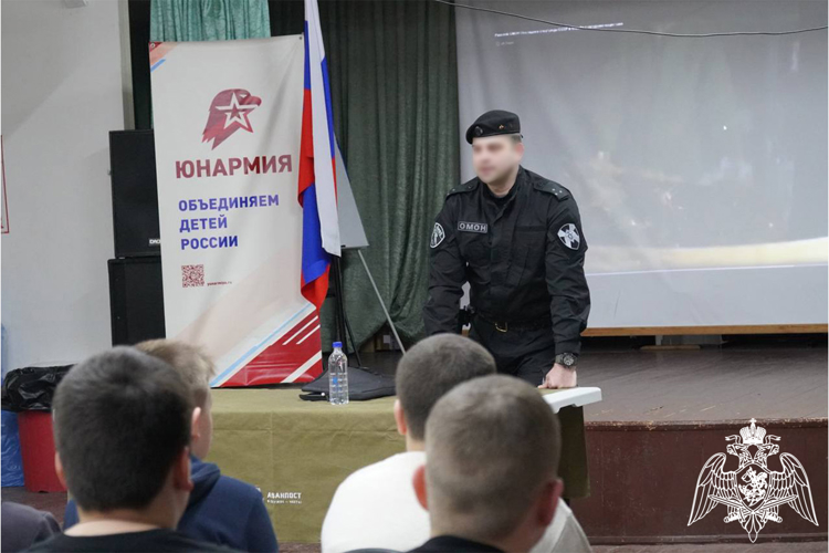 Сотрудники тюменского ОМОН участвуют в ведомственной акции «Неделя мужества»