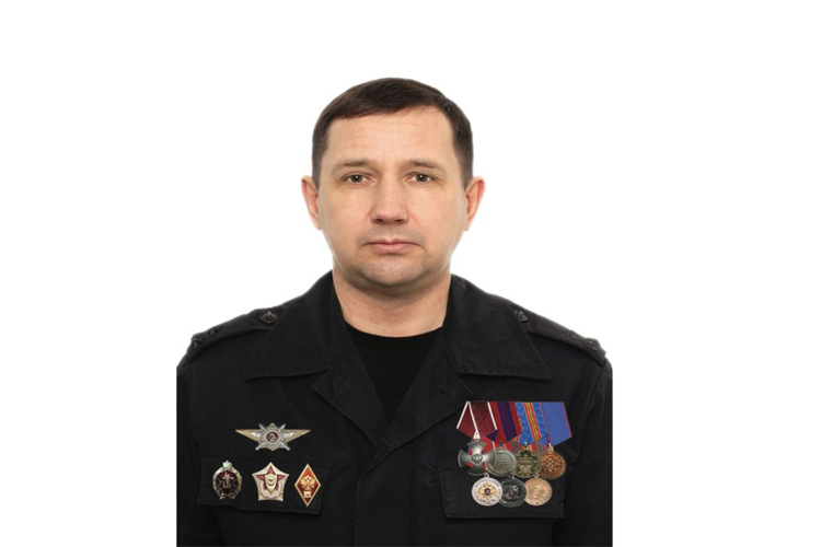Командование и сотрудники тюменского ОМОН проводили в последний путь ветерана спецподразделения