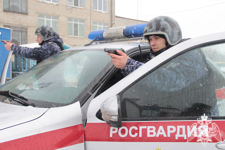В Тюмени определили сильнейших сотрудников вневедомственной охраны Росгвардии