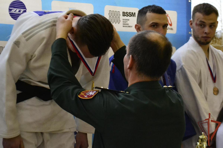 Команда Управления Росгвардии по Тюменской области - призер Чемпионата Уральского округа по дзюдо 